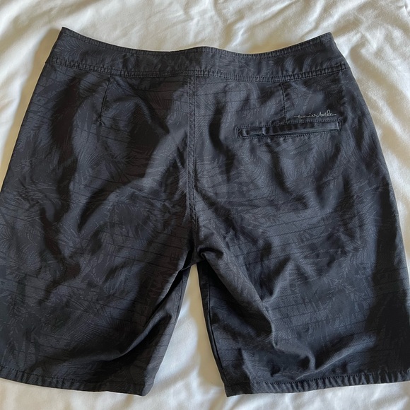 Travis Matthew Hybrid Swim Short - Picture 2 of 7